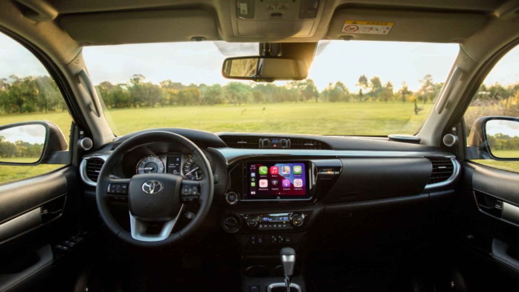 Hilux D/C SRV 2.7 6AT 4X4 – Plateado Metálico