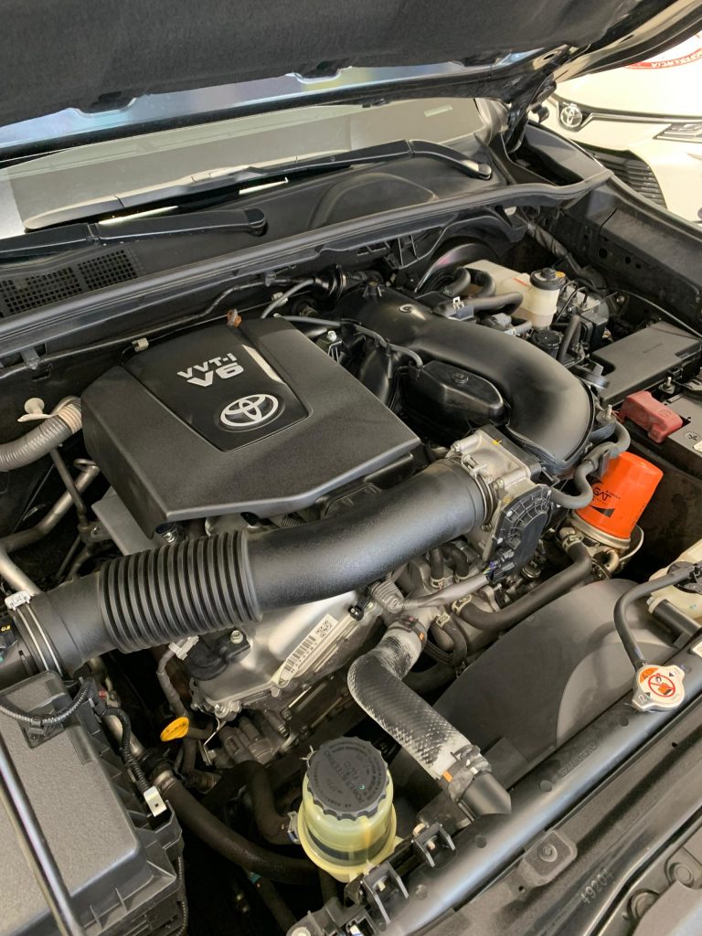 Fortuner VX.R 2023 – Negro