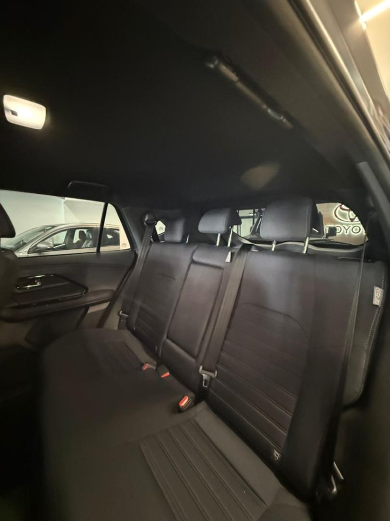 Yaris Cross 2025 – Azul