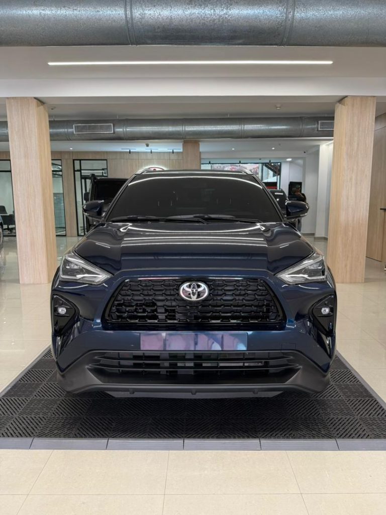 Yaris Cross 2025 – Azul
